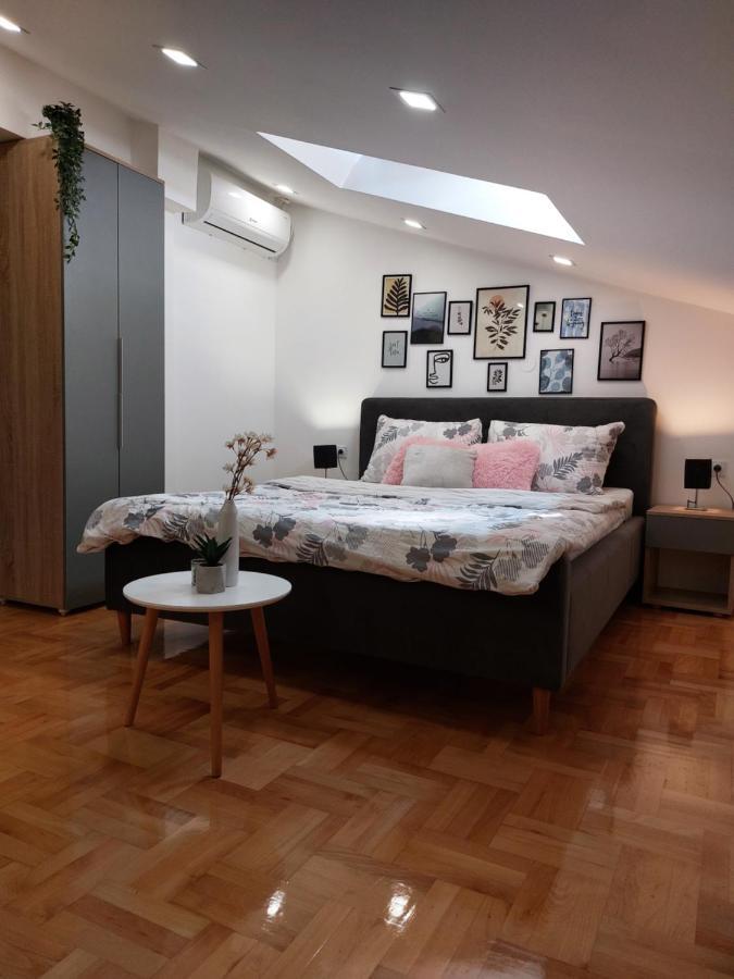 Heart Of The City Apartment Ni Екстериор снимка