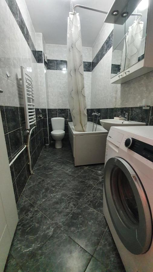 Heart Of The City Apartment Ni Екстериор снимка