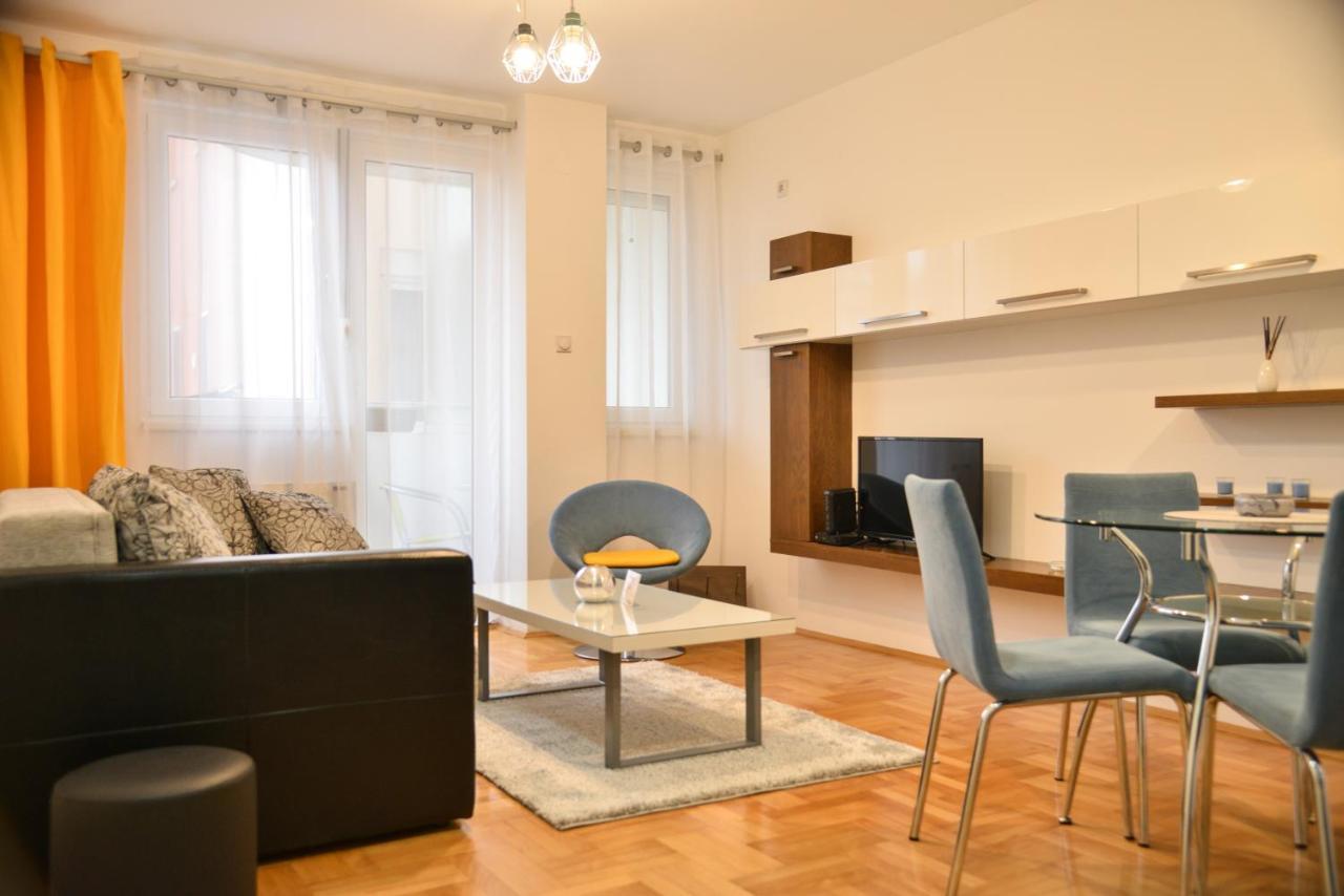 Heart Of The City Apartment Ni Екстериор снимка