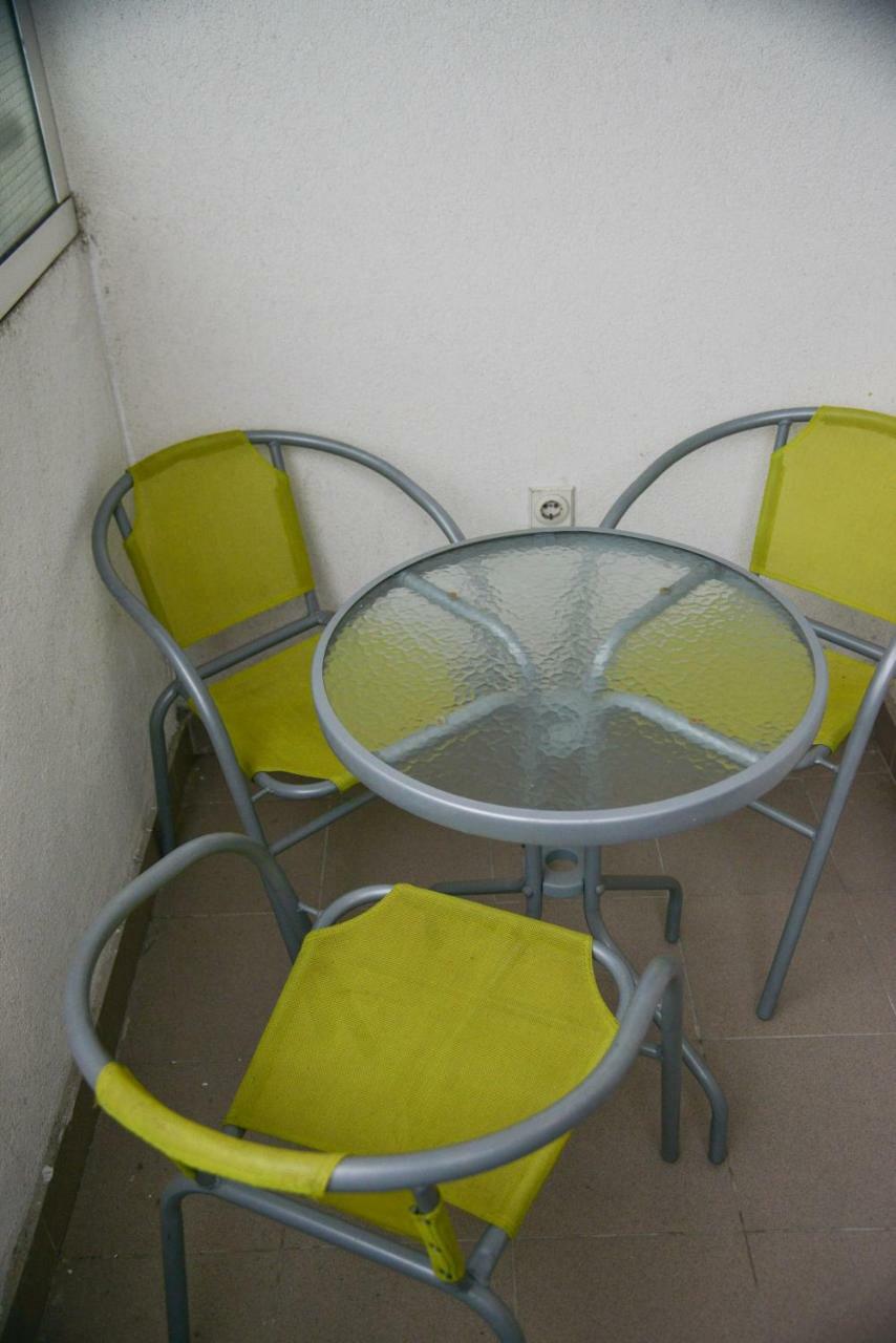 Heart Of The City Apartment Ni Екстериор снимка