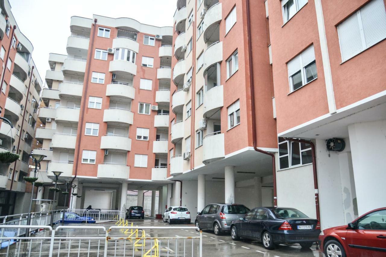 Heart Of The City Apartment Ni Екстериор снимка