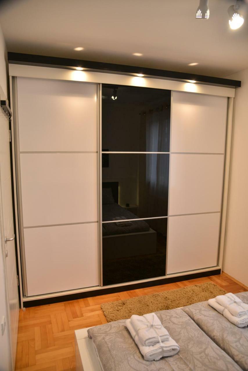 Heart Of The City Apartment Ni Екстериор снимка