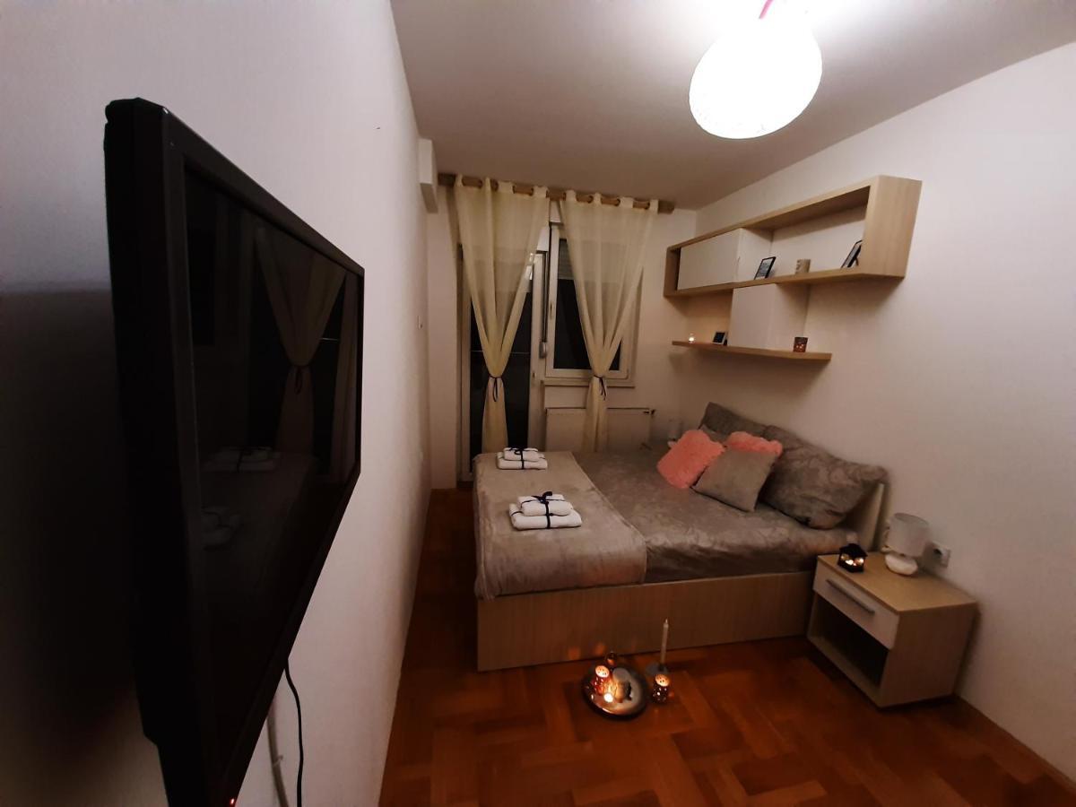 Heart Of The City Apartment Ni Екстериор снимка